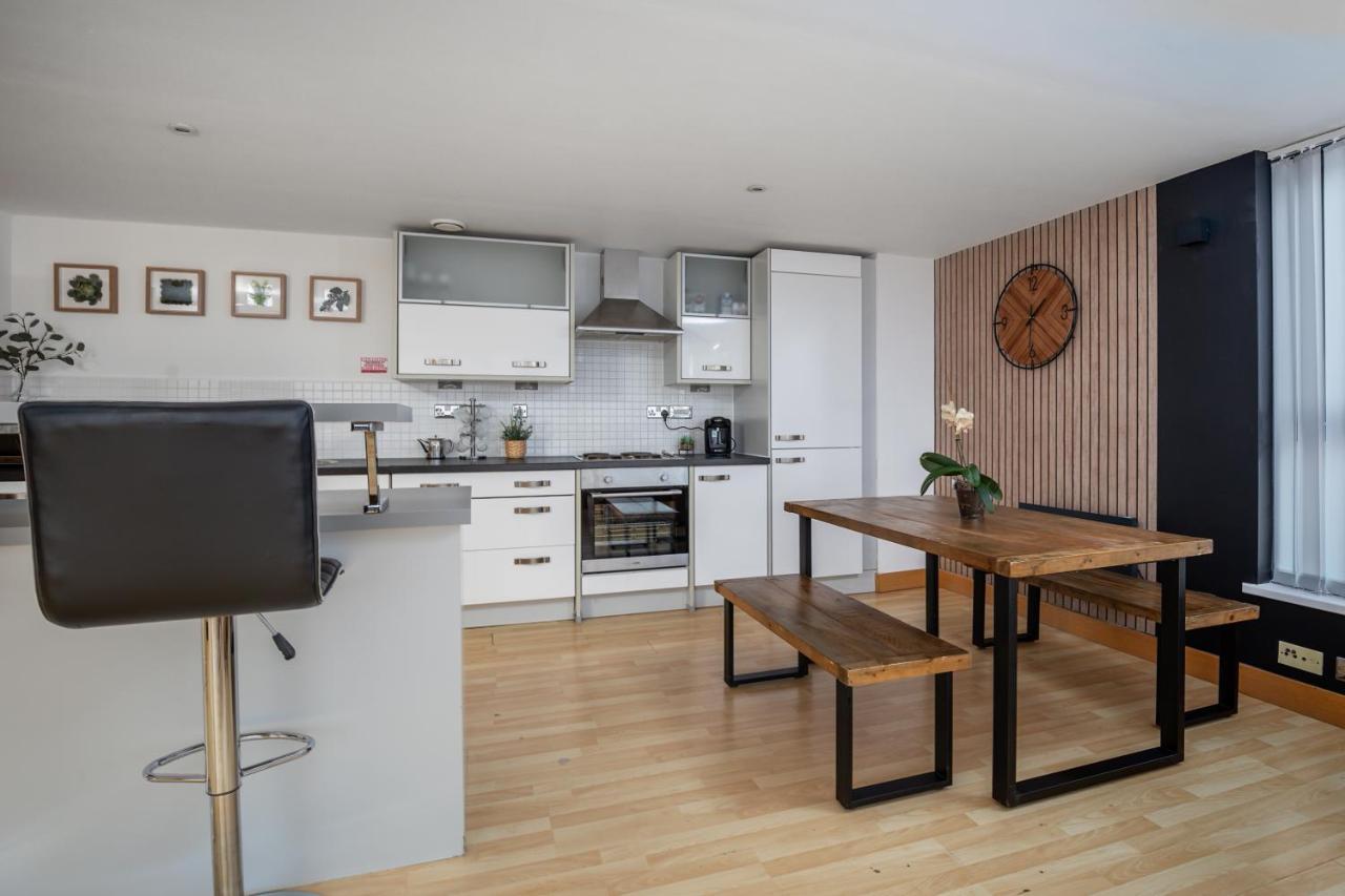 Апартаменты Leeds Most Stunning Penthouse! - Sleeps 8 Экстерьер фото