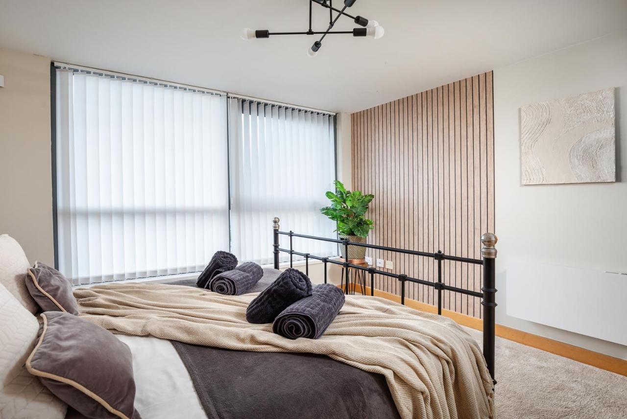 Апартаменты Leeds Most Stunning Penthouse! - Sleeps 8 Экстерьер фото