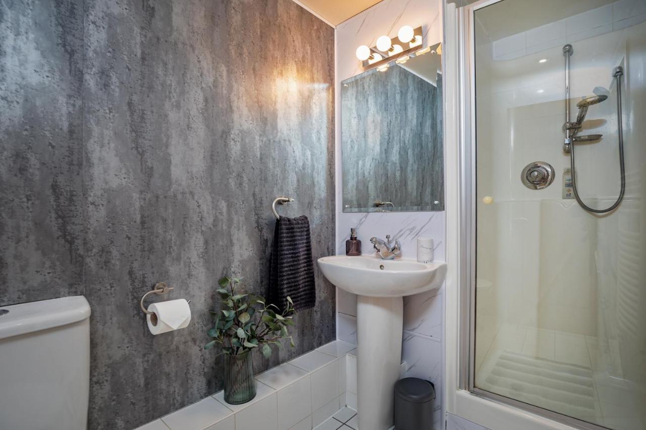 Апартаменты Leeds Most Stunning Penthouse! - Sleeps 8 Экстерьер фото
